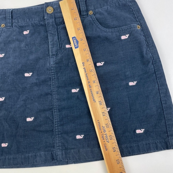 Vineyard Vines Womens Size 4 Blue Corduroy Embroidered Whales - Picture 4 of 5